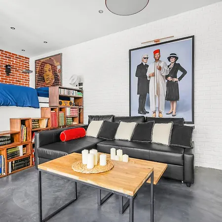 Place De La Bastille - Cozy With Netflix * Parigi