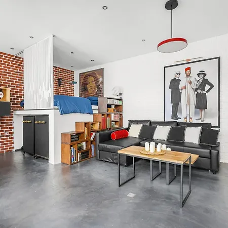Place De La Bastille - Cozy With Netflix * Parigi